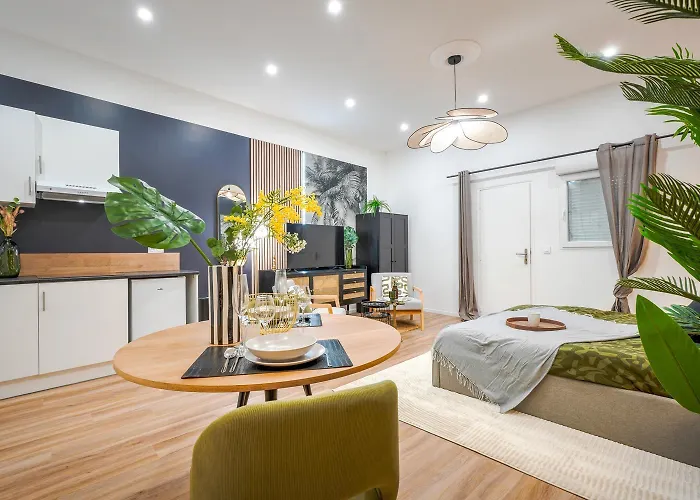 Urban Chic Hypercentre, Double Bordeaux